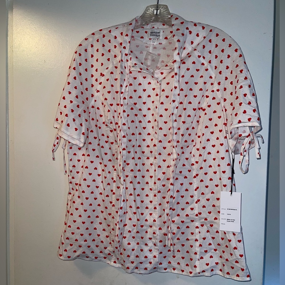 White bottom up with tie bow